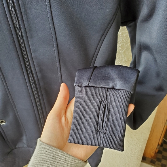 Bench zip hoodie - Picture 6 of 6